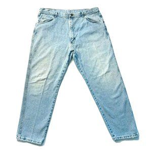 Vintage Wrangler Rugged Wear Relaxed Jeans‎ USA Made 39x29 Light Work Outdoor